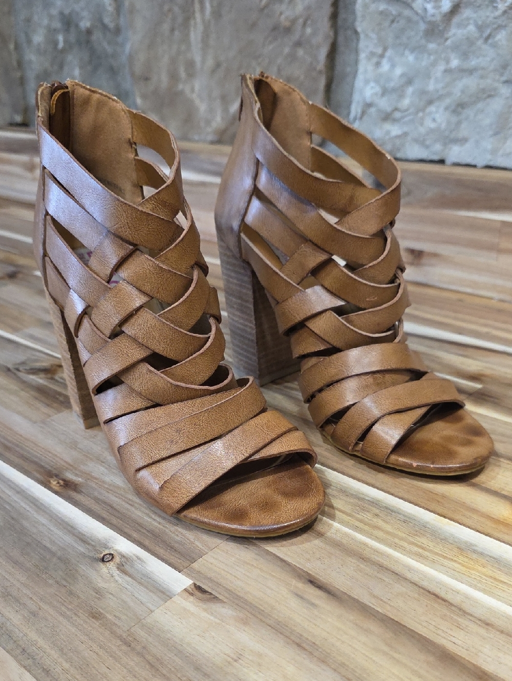Dolce by Mojo Moxy Strappy Heeled Sandal Booties Tan 7.5M